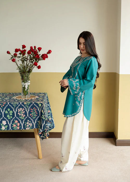 ETHNC KURTA SET ILAYDA STICHED & UNSTICHED